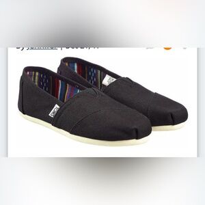 TOM’S Slip-on Casual Black Shoes - Size 6.5